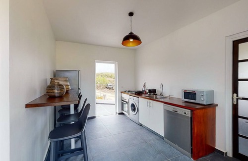 Petit-Canal Villa | La Mer de Canne" Villa Standing Evasion Ivoire Rendezvous in the tropics!