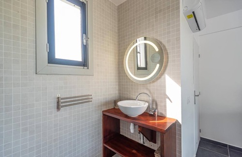 Petit-Canal Villa | La Mer de Canne" Villa Standing Evasion Ivoire Rendezvous in the tropics!