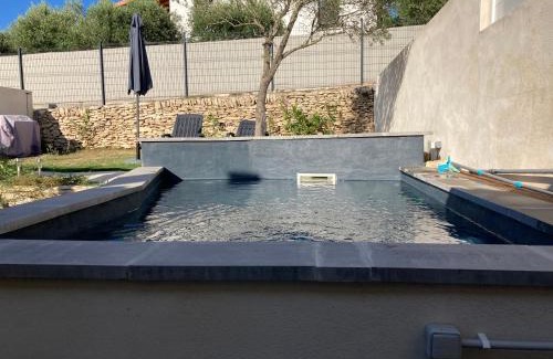 Aujargues House | La movida