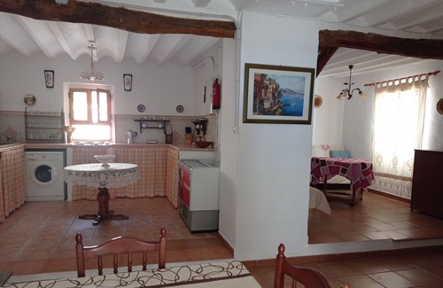 Villanueva del Arzobispo Cottage | La Pajara Rustic Estate