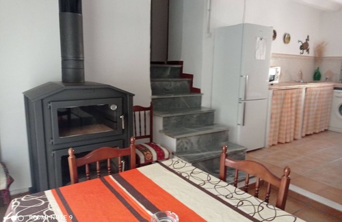 Villanueva del Arzobispo Cottage | La Pajara Rustic Estate