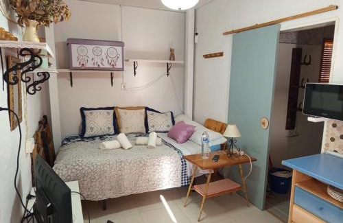 Guadalcanal Apartment | La Pequeña Parrita