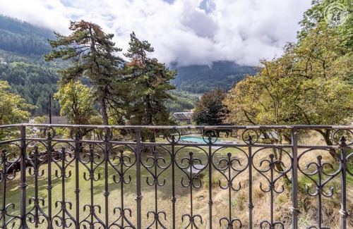 Modane House | LA PETITE MAISON JORIO