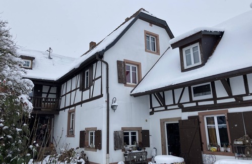 Kriegsheim Apartment | La Petite Maison Sous le Toit - 25 km Nord de Strasbourg