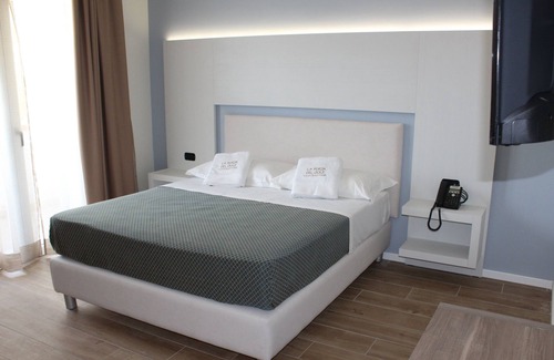 San Ferdinando Hotel | La Porta del Sole