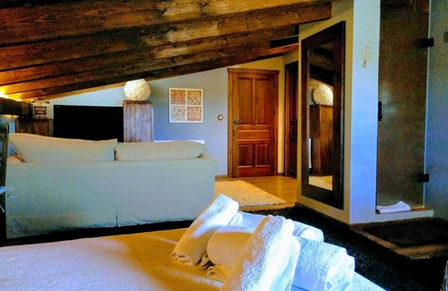 Villanueva de San Mancio Hotel | La Posada del Canal