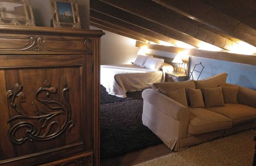 Villanueva de San Mancio Hotel | La Posada del Canal