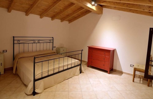 Cavarzano Apartment | La Quercia di Vernio - Guest houses and apartments