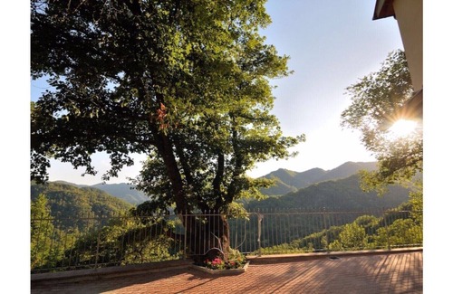 Cavarzano Apartment | La Quercia di Vernio - BILOCALE Privato