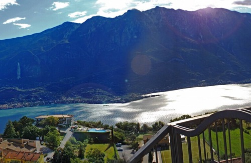 Pieve Apartment | La Quiete 24 Holideal Apartment Lake view