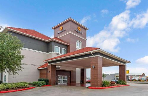 Orange Hotel | La Quinta by Wyndham Orange