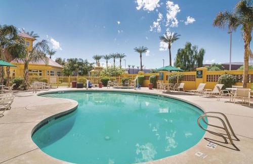 Mesa Hotel | La Quinta by Wyndham Phoenix Mesa West