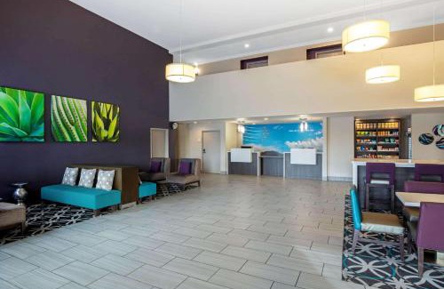 Sunrise Manor Hotel | La Quinta Inn & Suites by Wyndham Las Vegas Nellis