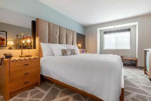 Tempe Hotel | La Quinta Inn & Suites by Wyndham Tempe University, Phoenix