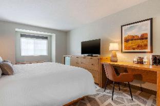Tempe Hotel | La Quinta Inn & Suites by Wyndham Tempe University, Phoenix