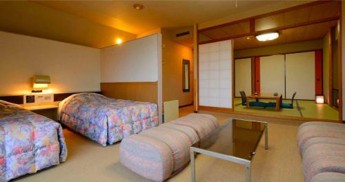 Sakunami Hotel | La Raku Resort Hotel Green Green