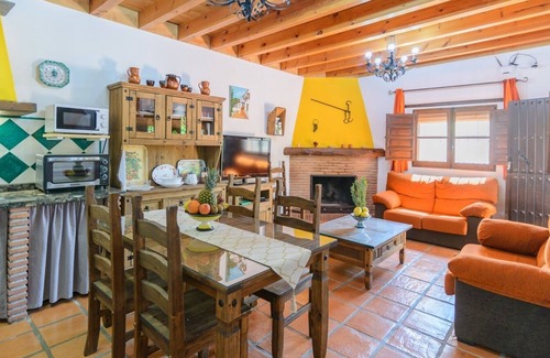 Orgiva Villa | La Recacha Órgiva by Ruralidays