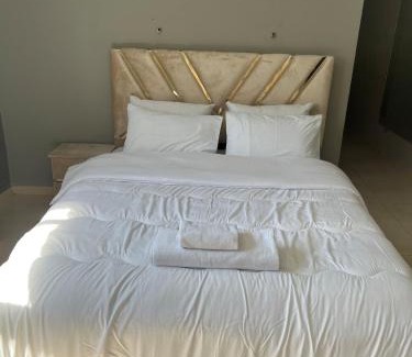 Tanja Balia Apartment | LA reine