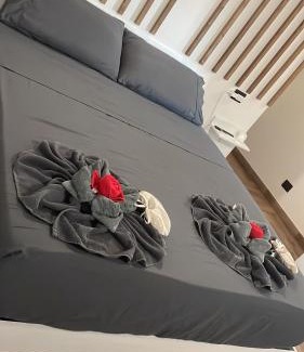 Gambarana House | La Residenza del Vescovo