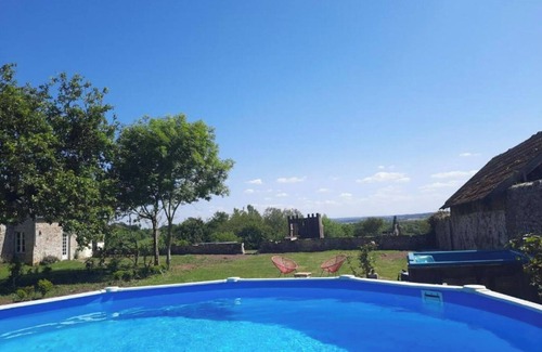 Neuilly-la-Foret Cottage | La Saline - Le clos des sources