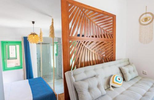 Lefkos House | La Scala Luxury Villa Nana Mouskouri