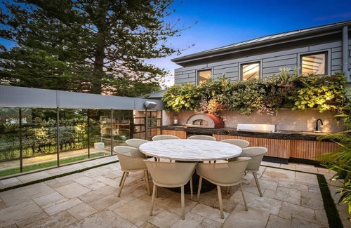 North Avoca House | LA SPAGGIA - THE BEACH | Beachfront , Pool | Accom Holidays