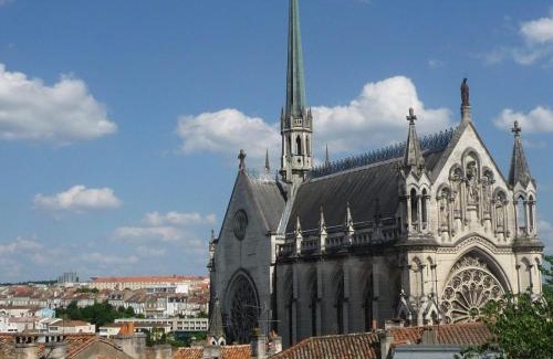 Angouleme Bed & Breakfast | La Suite Angoulême