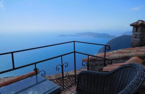 Old Town Bed & Breakfast | La Suite du Village d'Eze