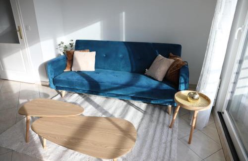 Saint-Cyr-l'Ecole Apartment | La Suite Est-Versaillais