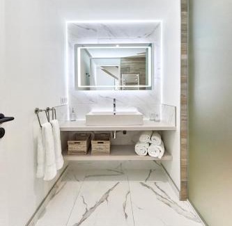 Chiroubles Bed & Breakfast | La Suite