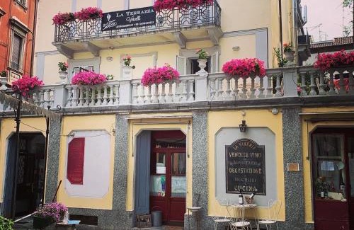 Vercelli House | La Terrazza Vercelli Bed & Charme