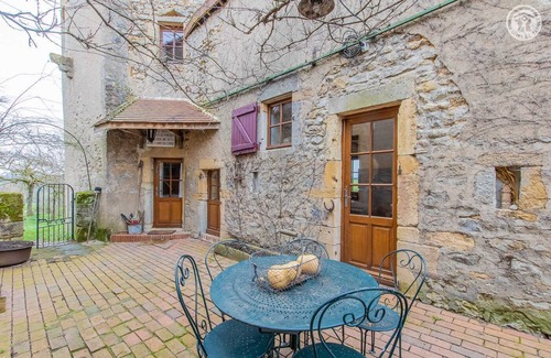 Saint-Aubin-en-Charollais House | La Tour - SAINT AUBIN EN CHAROLLAIS
