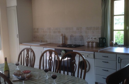 Saint-Remy-sur-Creuse Cottage | La Vieille Ferme, a farmhouse Gite by the River Creuse