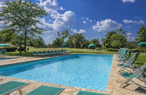 Gaiole in Chianti Apartment | La Vigna, Montebuoni, Gaiole in Chianti, Siena and Chianti