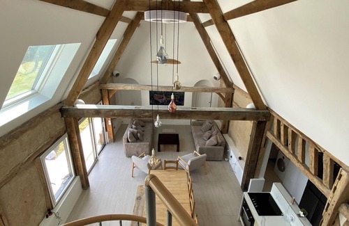 La Lande-Saint-Leger Villa | La Villa Saint-Léger - 5 Bedrooms - Swimming pool - garden