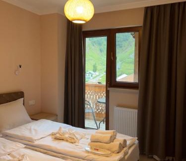 Stepantsminda House | Labarum Guesthouse