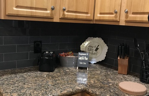 Saint Claude House | Lady B's Place-5-10 Min from Bywater & QTRs with O/S Parking