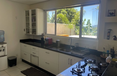 Canto da Lagoa House | Lagoa da Conceição, safe and quiet. Close to beaches, markets, restaurants