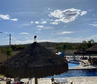 Setor Lagoa Quente House | Lagoa Jardins - CondoResot