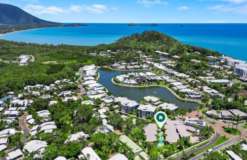 Trinity Beach Apartment | Lagoon Lookout - Poolside Studio near Trinity Beach