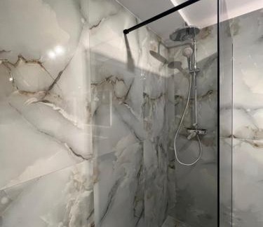 Sector 4 Apartment | Lagoon Studio 706