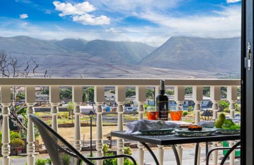 Historic Lahaina Front Street House | Lahaina Shores Beach Resort 206