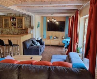 Comandau Cabin | LaHutanu