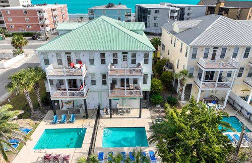 Garden City Apartment | Laidback Lizard