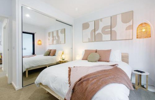 Brunswick Apartment | 'Laidback Lygon' A Two-storey Inner-city Oasis