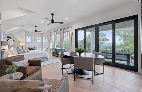 Renaissance Park House | Lake Austin Overlook