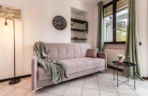 Camnago Volta Apartment | Lake Como-Volta hub,parcheggio e giardino