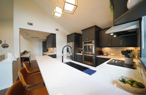 April Sound House | Lake Conroe Retreat. Stunning Views & Private Deck