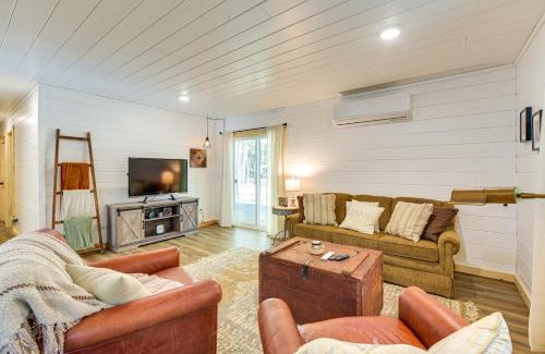 Danbury House | Lake Days, Links and Trails! Danbury Cottage