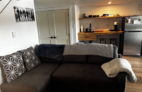 LaBelle Cabin | Lake escape! Charming 4-bedroom Cottage with AC and WiFi in welcoming Labelle.